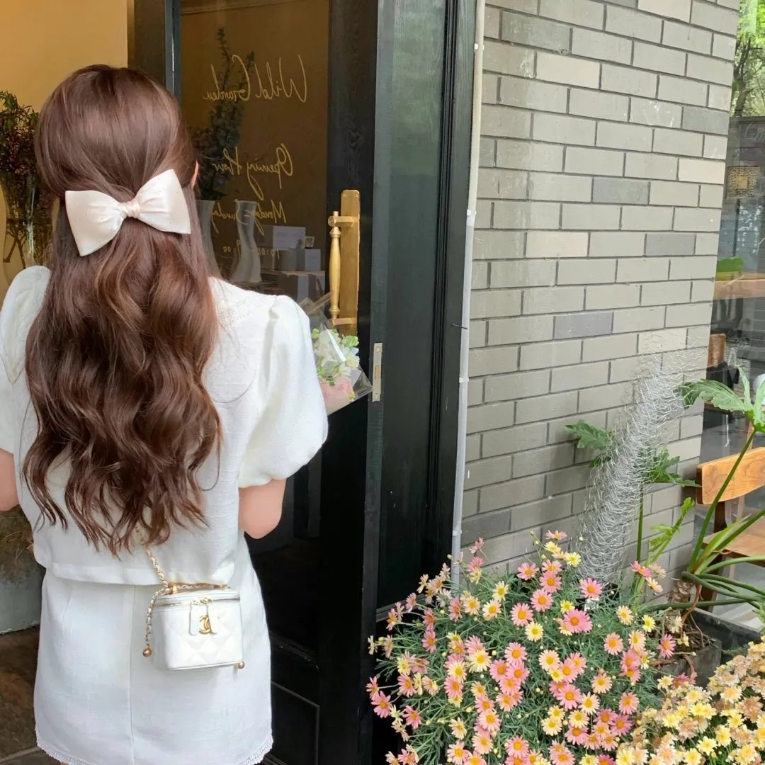 小龙虾游山庄